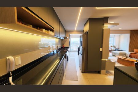 Apartamento à venda com 152m², 4 quartos e 2 vagas Apartamento à venda com 152m², 4 quartos e 2 vagasCozinha