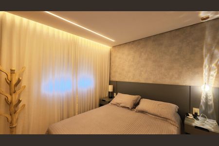 Apartamento à venda com 152m², 4 quartos e 2 vagas Apartamento à venda com 152m², 4 quartos e 2 vagasSuíte 2