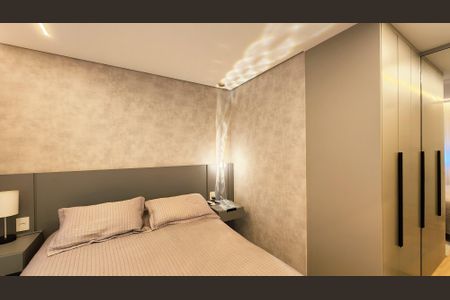 Apartamento à venda com 152m², 4 quartos e 2 vagas Apartamento à venda com 152m², 4 quartos e 2 vagasSuíte 3