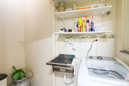 Casa de condomínio à venda com 78m², 2 quartos e 1 vaga Casa de condomínio à venda com 78m², 2 quartos e 1 vagaÁrea de Serviço