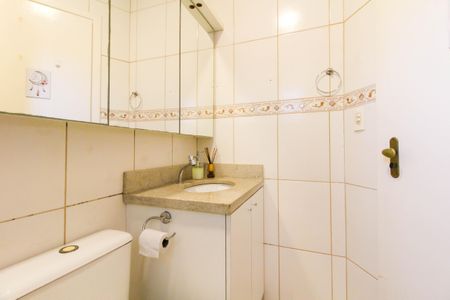 Casa de condomínio à venda com 78m², 2 quartos e 1 vaga Casa de condomínio à venda com 78m², 2 quartos e 1 vagaBanheiro