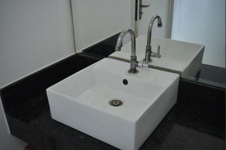 Apartamento à venda com 75m², 3 quartos e 2 vagasBanheiro da Suíte