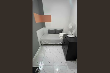 Quarto de casa para alugar com 1 quarto, 45m² em Vila Nova, Mesquita