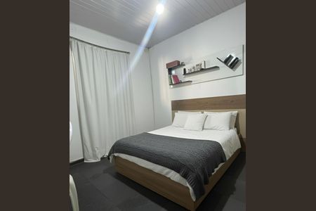 Quarto de casa para alugar com 1 quarto, 45m² em Vila Nova, Mesquita