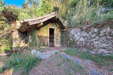 Casa de condomínio para alugar com 326m², 3 quartos e 3 vagas Casa de condomínio para alugar com 326m², 3 quartos e 3 vagasQuintal