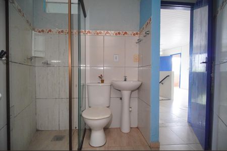 Banheiro de casa à venda com 1 quarto, 120m² em Campestre, São Leopoldo