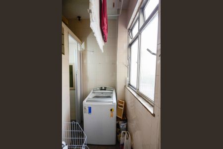 Apartamento à venda com 72m², 2 quartos e 1 vaga Apartamento à venda com 72m², 2 quartos e 1 vagaÁrea de Serviço