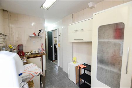 Apartamento à venda com 72m², 2 quartos e 1 vaga Apartamento à venda com 72m², 2 quartos e 1 vagaCozinha