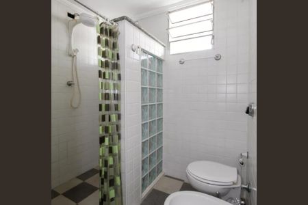 Foto 02 de apartamento à venda com 3 quartos, 133m² em Cerqueira César, São Paulo