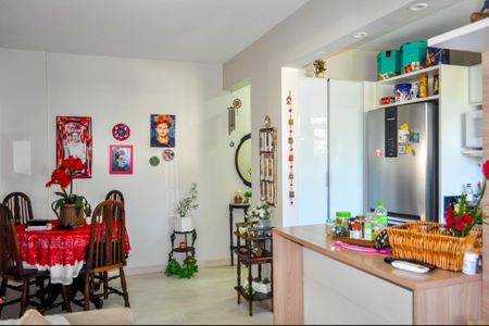 Apartamento à venda com 70m², 3 quartos e sem vaga Apartamento à venda com 70m², 3 quartos e sem vagaSala