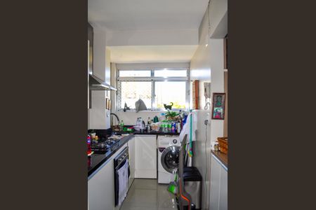 Apartamento à venda com 70m², 3 quartos e sem vaga Apartamento à venda com 70m², 3 quartos e sem vagaCozinha