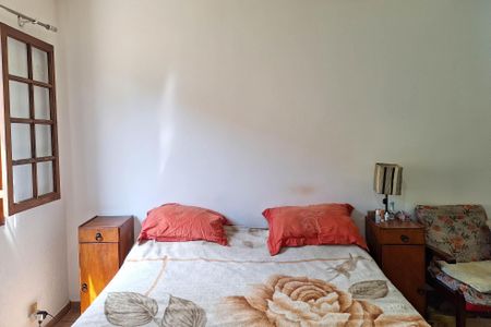 Casa à venda com 200m², 3 quartos e 2 vagas Casa à venda com 200m², 3 quartos e 2 vagasSuíte 1