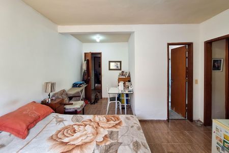 Casa à venda com 200m², 3 quartos e 2 vagas Casa à venda com 200m², 3 quartos e 2 vagasSuíte 1