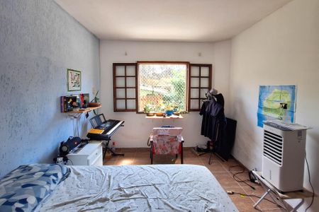 Quarto 1 de casa à venda com 3 quartos, 200m² em Itaipu, Niterói