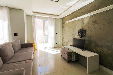 Sala de casa de condomínio à venda com 3 quartos, 158m² em Estância Velha, Canoas