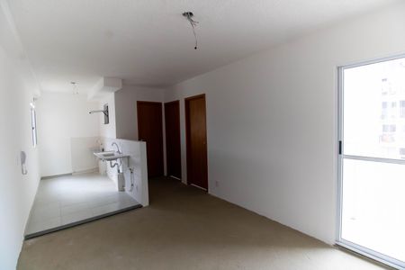 Sala de apartamento à venda com 2 quartos, 42m² em Tribobó, Niterói