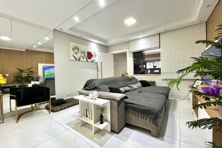 Casa à venda com 150m², 3 quartos e 1 vaga Casa à venda com 150m², 3 quartos e 1 vagaSala