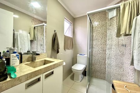 Casa à venda com 150m², 3 quartos e 1 vaga Casa à venda com 150m², 3 quartos e 1 vagaBanheiro da Suíte 2