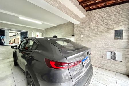 Casa à venda com 150m², 3 quartos e 1 vaga Casa à venda com 150m², 3 quartos e 1 vagaGaragem