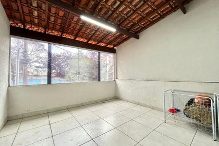 Casa à venda com 150m², 3 quartos e 1 vaga Casa à venda com 150m², 3 quartos e 1 vagaVaranda da Suíte 1