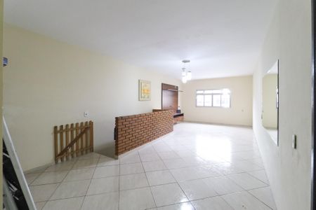 Sala de casa para alugar com 4 quartos, 300m² em Jardim Peri, São Paulo