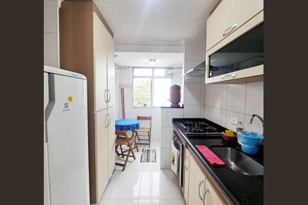 Cozinha de apartamento para alugar com 2 quartos, 50m² em Conceicao, Osasco