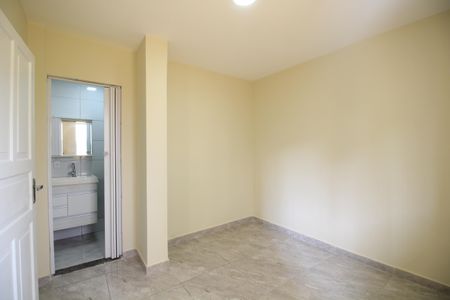 Quarto 2 de casa para alugar com 2 quartos, 80m² em Anil, Rio de Janeiro