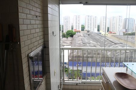 Apartamento à venda com 144m², 3 quartos e 2 vagasVaranda