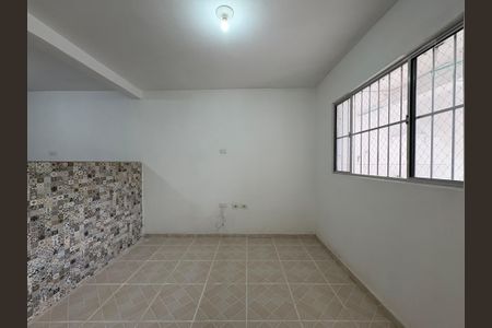 Sala de casa para alugar com 1 quarto, 30m² em Jardim Cristiane, Santo André