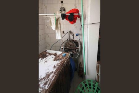 Apartamento à venda com 54m², 2 quartos e 1 vaga Apartamento à venda com 54m², 2 quartos e 1 vagaÁrea de Serviço