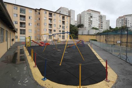 Apartamento à venda com 54m², 2 quartos e 1 vaga Apartamento à venda com 54m², 2 quartos e 1 vagaÁrea comum - Playground