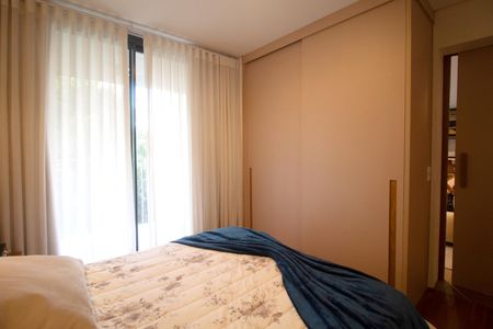 Apartamento à venda com 65m², 1 quarto e 2 vagas