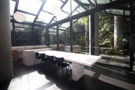 Apartamento à venda com 65m², 1 quarto e 2 vagas