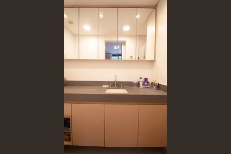 Apartamento à venda com 65m², 1 quarto e 2 vagas