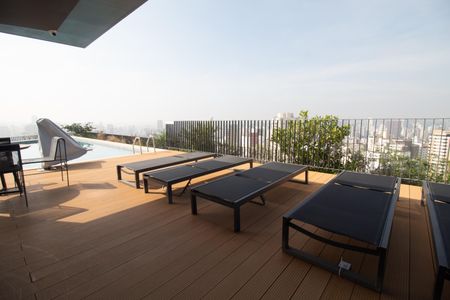 Apartamento à venda com 65m², 1 quarto e 2 vagas