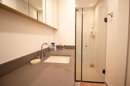 Apartamento à venda com 65m², 1 quarto e 2 vagas