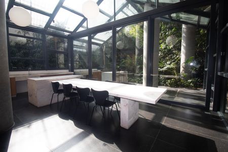 Apartamento à venda com 65m², 1 quarto e 2 vagas