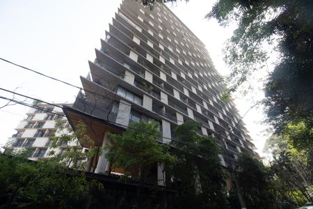 Apartamento à venda com 65m², 1 quarto e 2 vagas