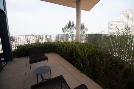 Apartamento à venda com 65m², 1 quarto e 2 vagas