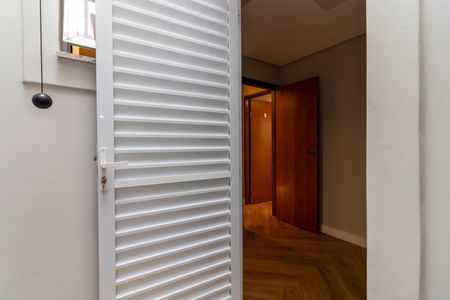 Casa à venda com 180m², 3 quartos e 3 vagasSuíte 3 - Quintal