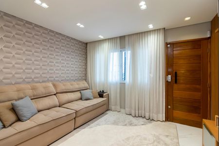 Casa à venda com 180m², 3 quartos e 3 vagasSala de Estar