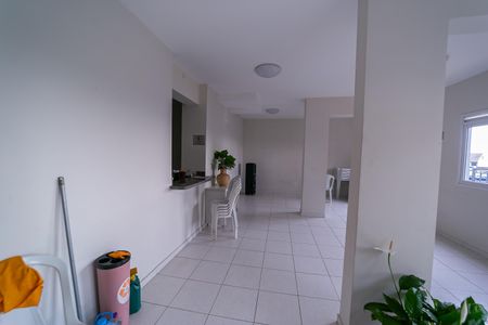 Apartamento à venda com 65m², 2 quartos e 1 vaga Apartamento à venda com 65m², 2 quartos e 1 vagaÁrea comum - Salão de festas