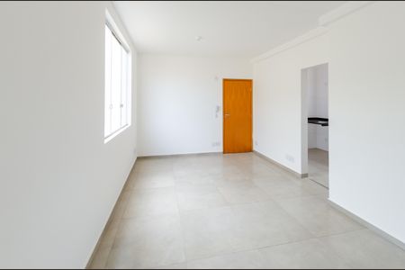 Sala de apartamento para alugar com 3 quartos, 75m² em Nova Suíça, Belo Horizonte