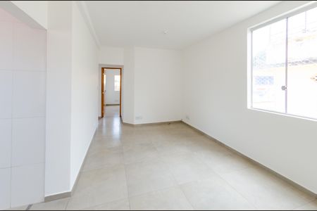 Sala de apartamento para alugar com 3 quartos, 75m² em Nova Suíça, Belo Horizonte