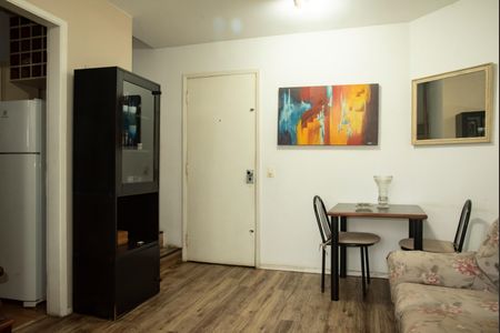Sala de apartamento para alugar com 1 quarto, 40m² em Vila Clementino, São Paulo