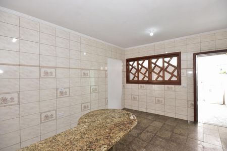 Cozinha de casa para alugar com 1 quarto, 40m² em Jardim Umarizal, São Paulo