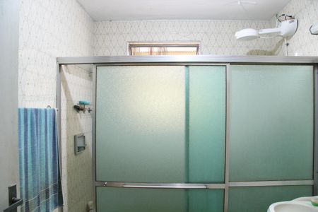 Casa para alugar com 120m², 2 quartos e 2 vagasBanheiro Social