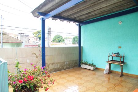 Casa para alugar com 120m², 2 quartos e 2 vagasVaranda 