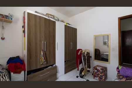 Casa à venda com 118m², 2 quartos e 2 vagas Casa à venda com 118m², 2 quartos e 2 vagasQuarto 2