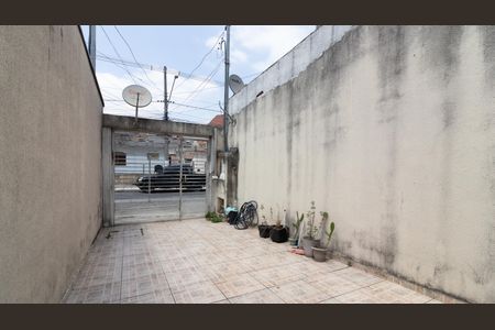 Casa à venda com 118m², 2 quartos e 2 vagas Casa à venda com 118m², 2 quartos e 2 vagasGaragem
